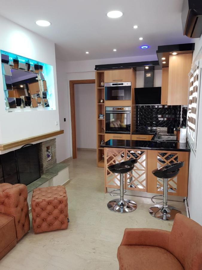 Perea 5 Star Apartment Peraía Екстериор снимка