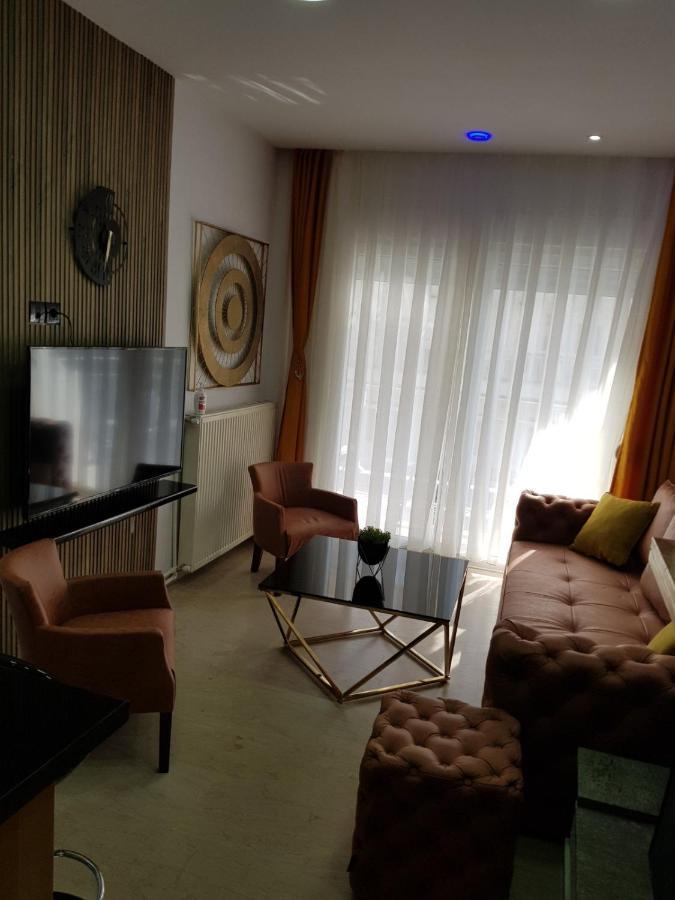 Perea 5 Star Apartment Peraía Екстериор снимка